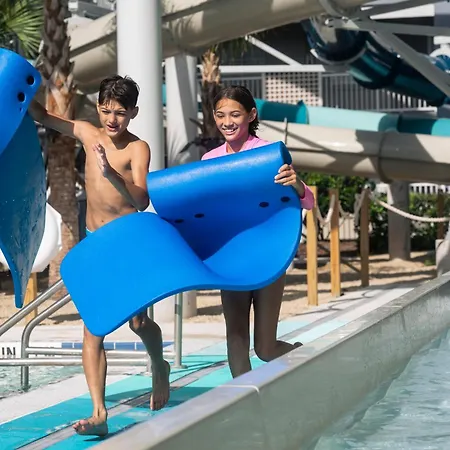 Holiday Inn Resort Orlando Suites - Waterpark-3