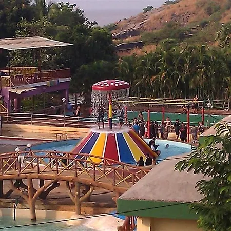 Pali Beach Resort-3
