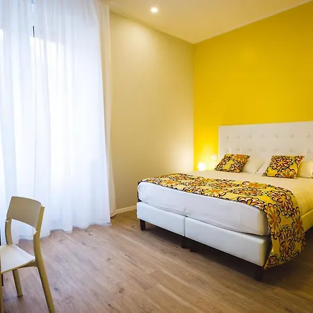 Angelina Rooms In Rome-3