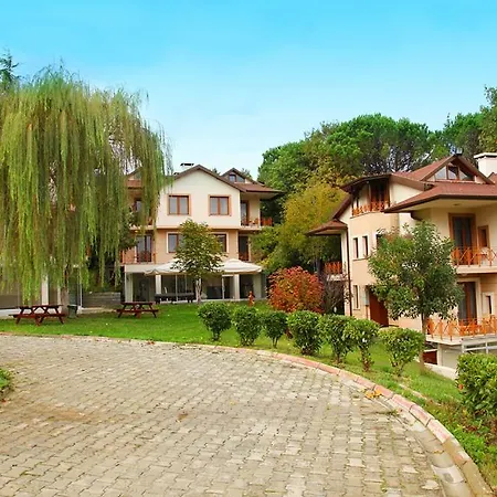 Park Polonezkoey Hotel-2
