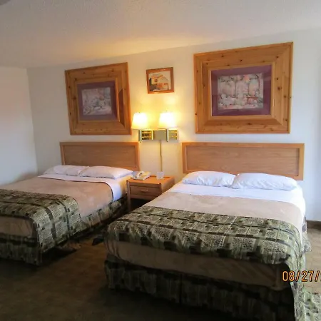 North Country Inn & Suites-3