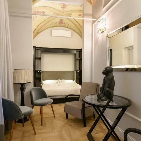 Vivaldi Luxury Suites-3