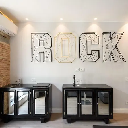 Vivaldi Luxury Suites-2