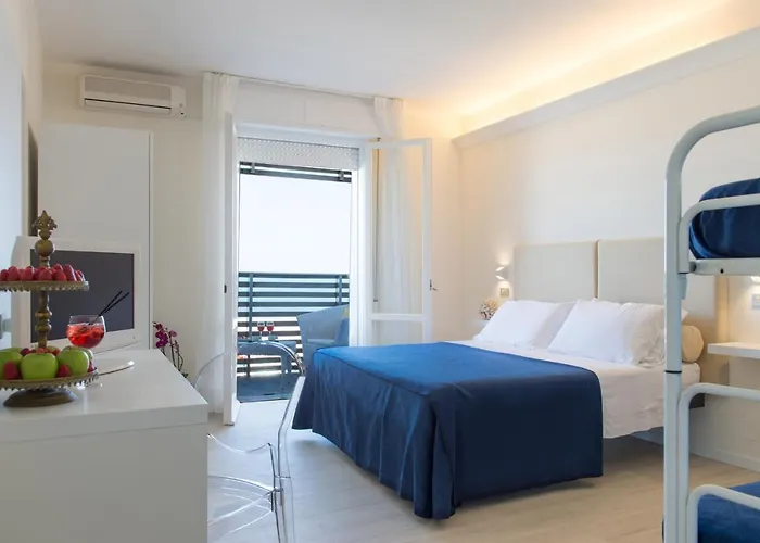 Kiss Beachfront Hotel&Restaurant