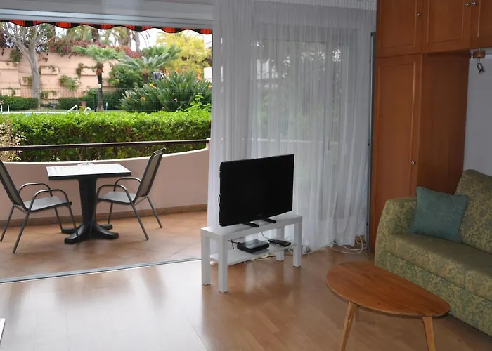 Hotel cerca del colegio: Apartment La Paz