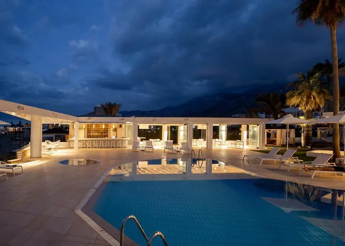 Akrogiali Beach Hotel Apartments