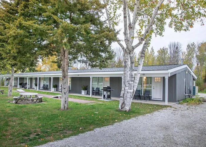 Boutique Suite #6