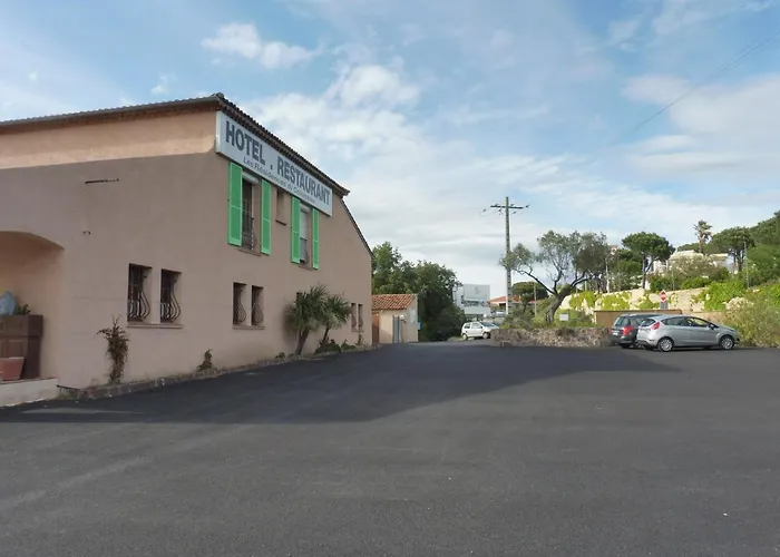 Hôtel accueillant les animaux: ULVF Les Residences du Colombier