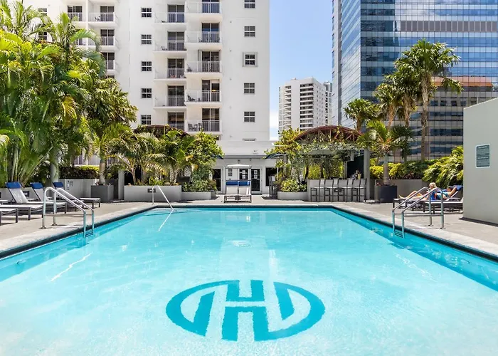 Fortune House Hotel Suites