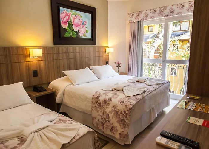 Alojamento com o café da manhã Apenas: Pousada Águia Branca