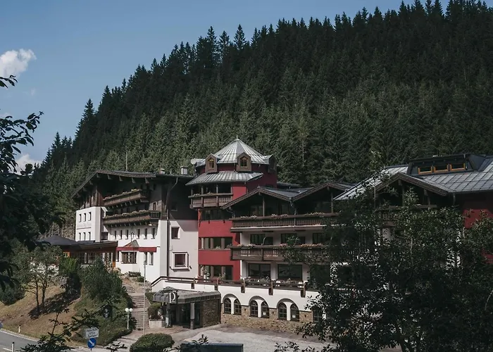 Ferienhotel Pass Thurn