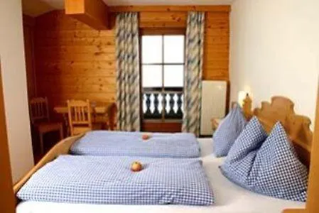 Familienhotel: Berggasthof-Ferienbauernhof Habersatt