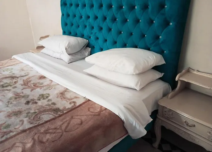 Family Hotel: Continental House