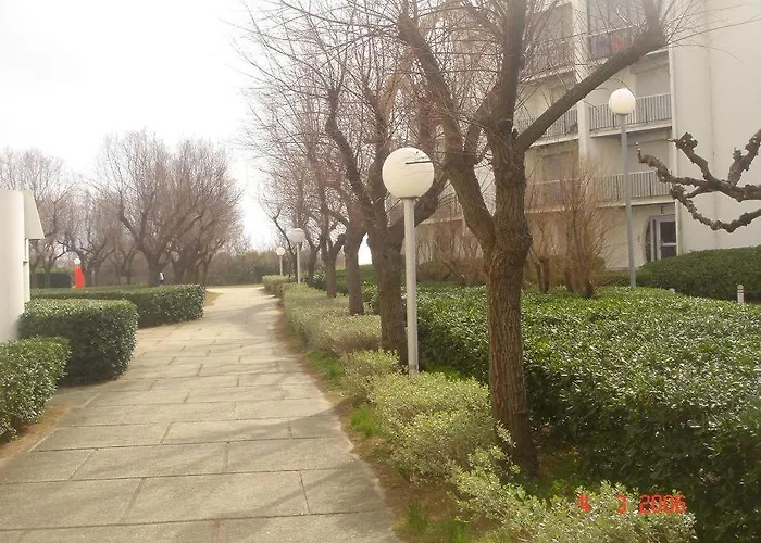Studio La Grande Motte, Parking