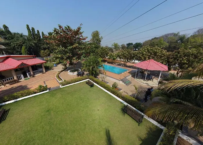 Chalet à louer Karjat Retreat 4Bhk Pvt Farmhouse