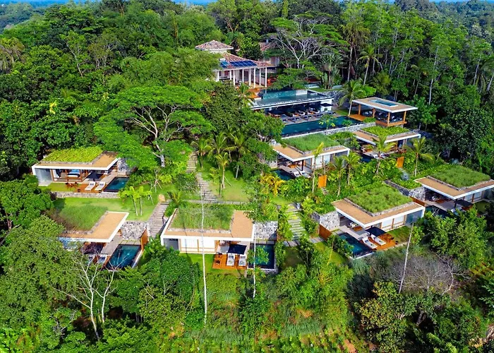 Hotel with view: Haritha Villas & Spa