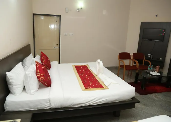 Soundarya Hotel