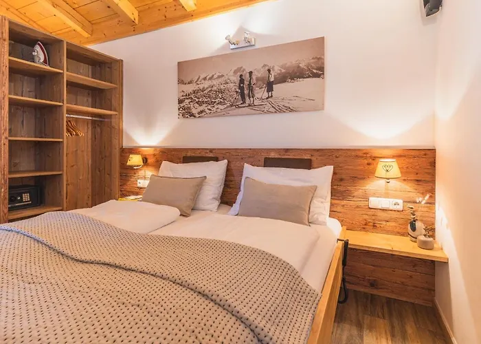 Dorfchalets & Apartments - In Kaprun Centre Including Free Entry Tauern Spa And Summer Card