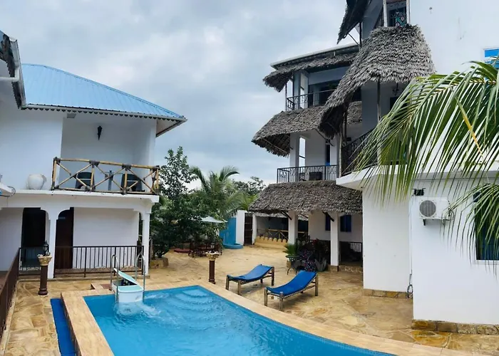 Familienhotel: Boshowa Villas