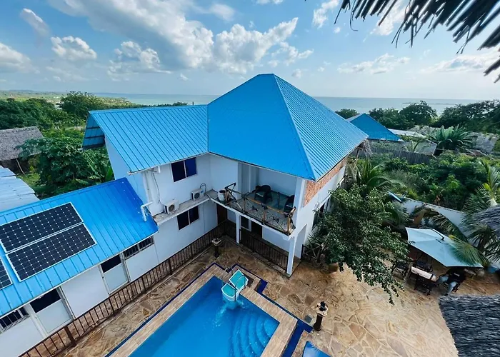 Familienhotel: Boshowa Villas