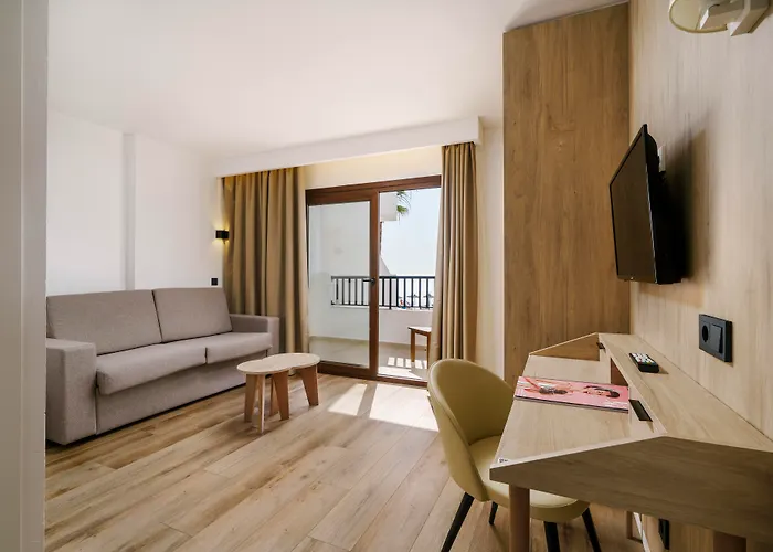 All-Inclusive-Resort: Alua Suites Las Rocas