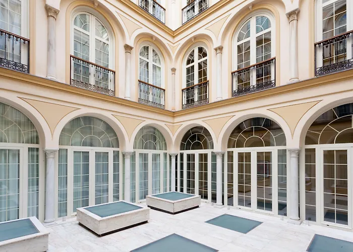 Hotel Jacuzzi: Petit Palace Plaza Málaga