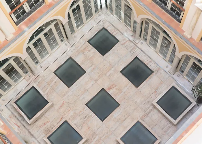 Hotel Jacuzzi: Petit Palace Plaza Málaga