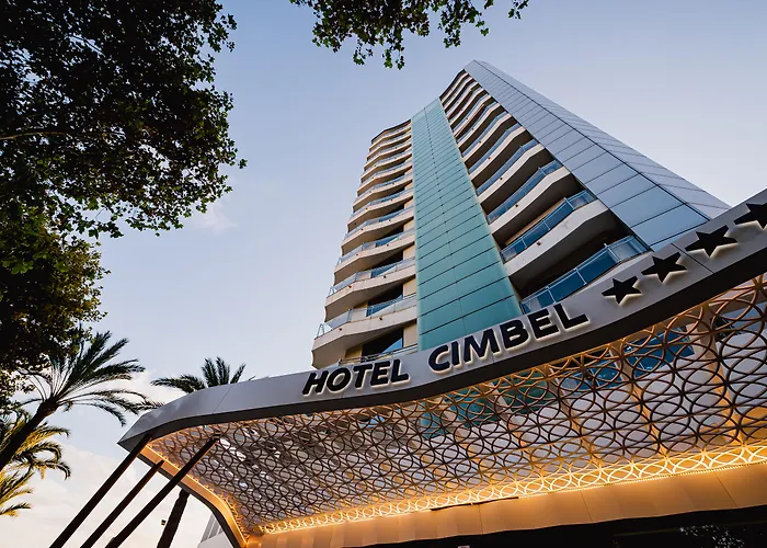 Hotel de golf: Hotel Cimbel