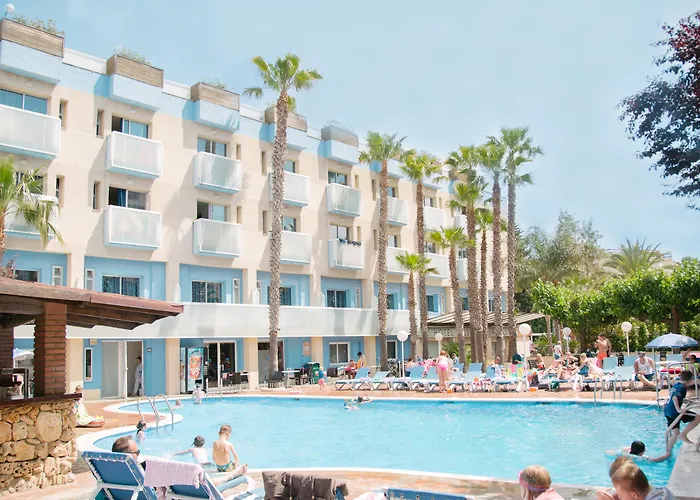 Villamarina Club