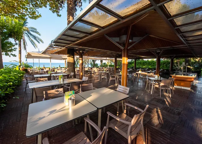 Hotels with tennis Side Star Elegance