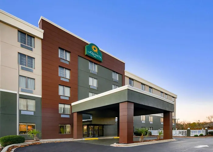 Cheap hotels La Quinta Inn By Wyndham North Myrtle Beach