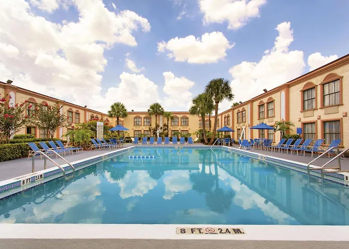 La Quinta Inn By Wyndham International Drive North