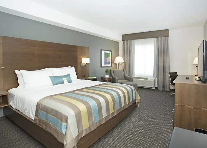 Wingate By Wyndham Calgary Airport