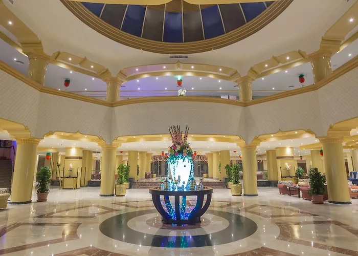 Hotel perto da faculdade: Sunrise Aqua Joy Resort
