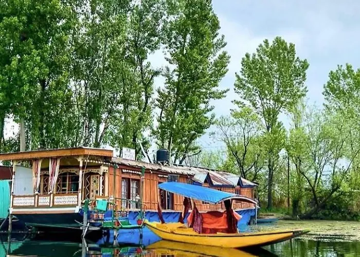 Cheap hotel: H.B.Victoria Garden