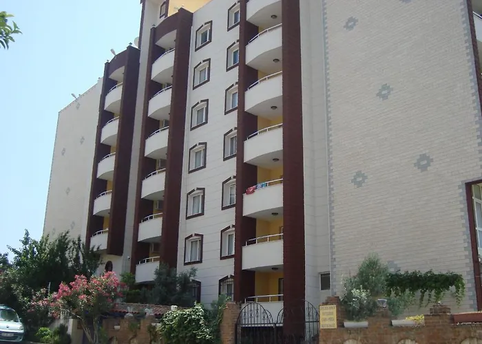 Apart hotel: Golden Moon Apart Hotel