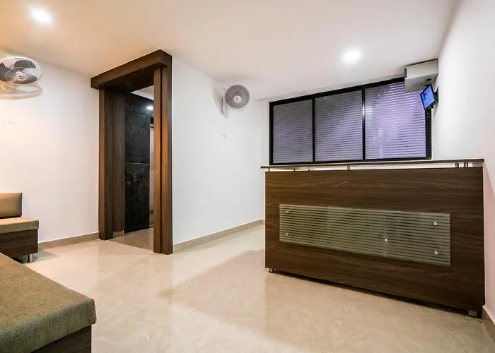 Esgee Tower , Ernakulam South