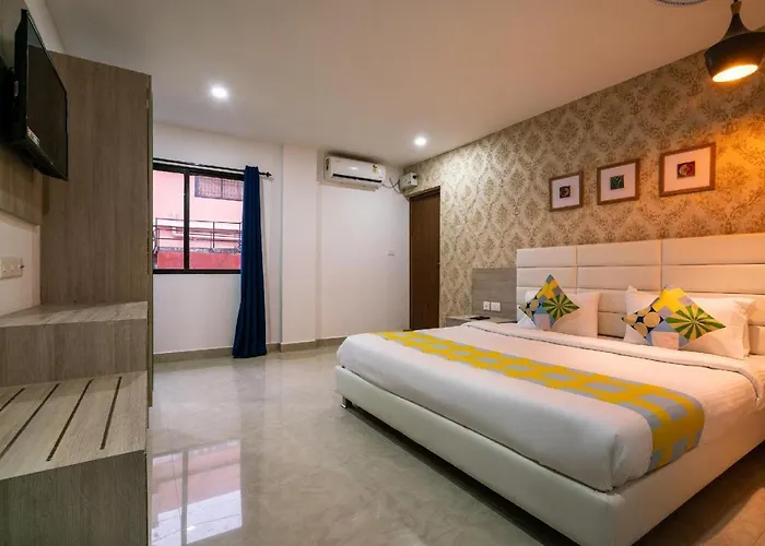 Esgee Tower , Ernakulam South