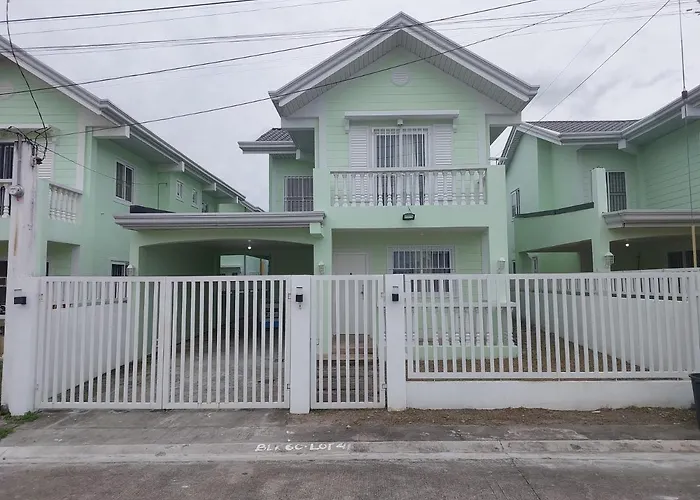 3 Bed 3 Bath Friendly, Friendship Area, Fibre Bdb