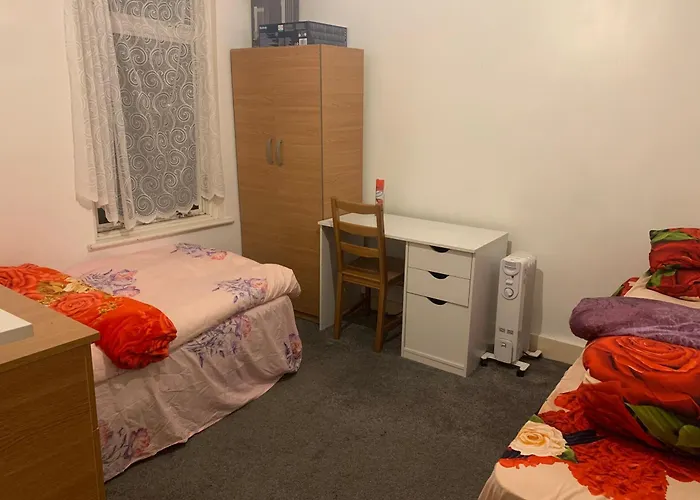 Luxury Extra Large Room In London