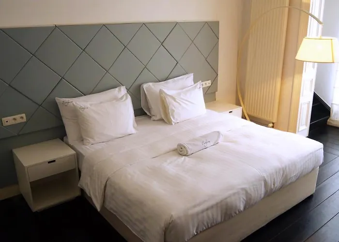 Heirloom Hotels - A Flemish Tale