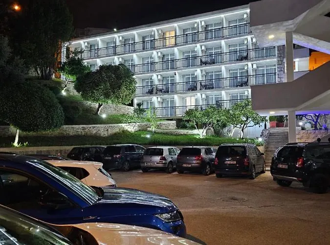 3-Sterne-Hotel: Hotel Villa Garden Ulcinj-Ulqin