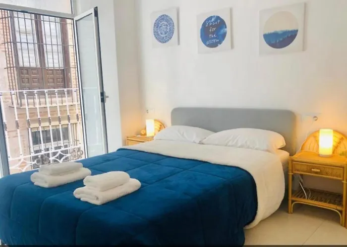 Hotel cerca del colegio: Indigo Apartment