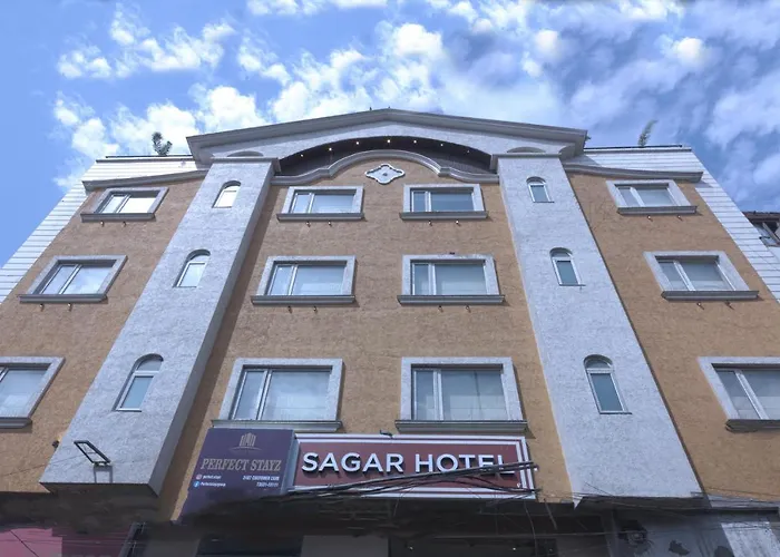 Sagar Hotel Just 5 Min From Golden Temple