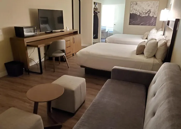 Self catering: Wyndham Garden San Diego