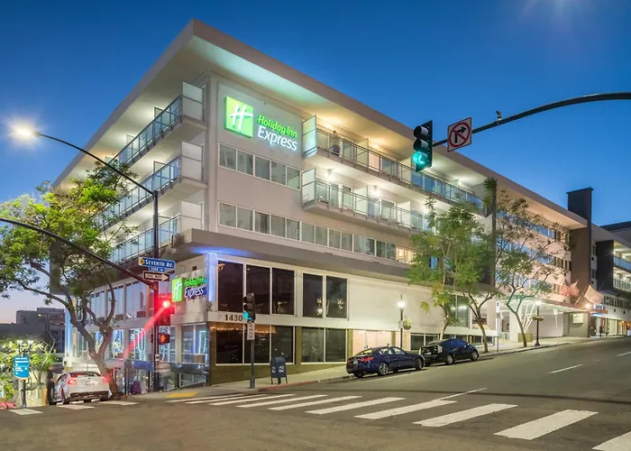 Holiday Inn Express - Downtown San Diego By Ihg