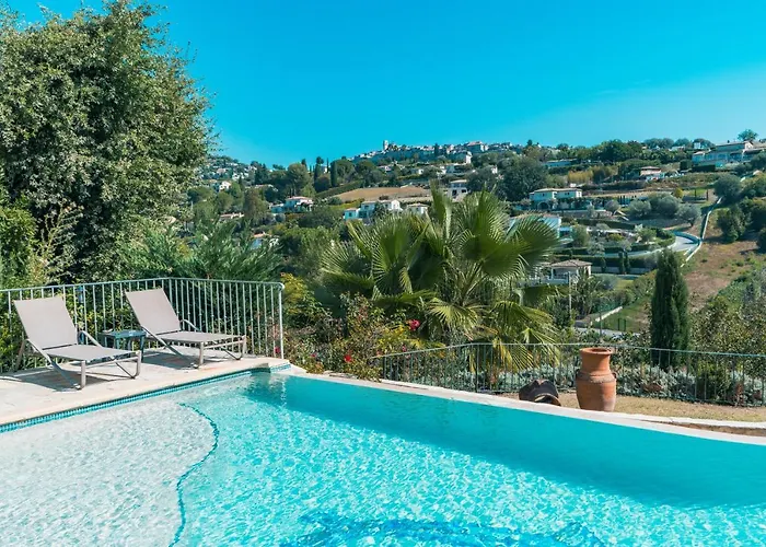 Le Mas des Amandiers