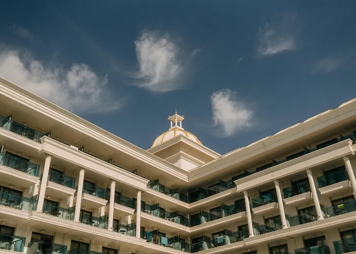 Strandhotel: Castival Hotel