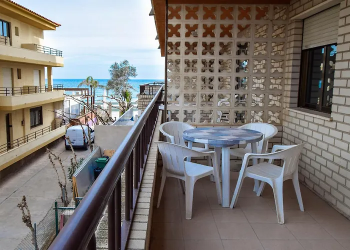 Apartamentos Bernat 3000