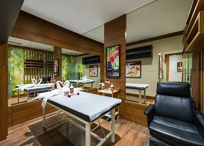 Crown Rose Al Sahafa Hotel